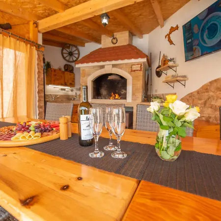 Beautiful Holiday Home 
