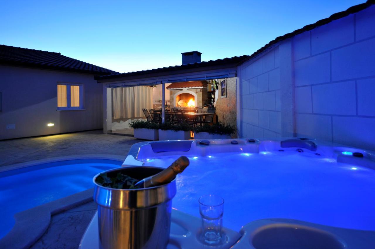 Villa Beautiful 